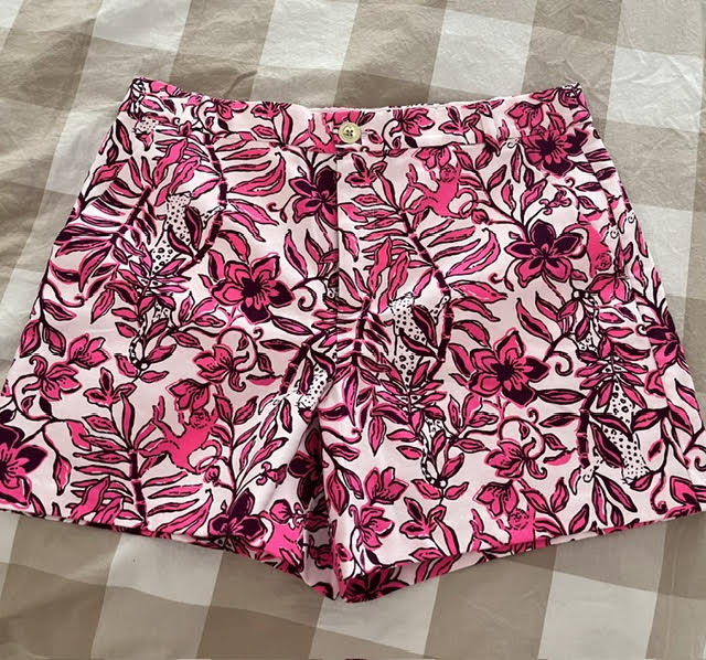 Lilly Pulitzer Gretchen Short High Rise - Size 14